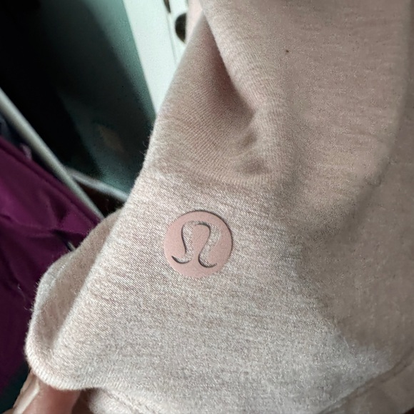 Lululemon Tuck & Gather Pullover Heathered Mod Faint Coral - Picture 9 of 9